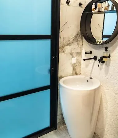 Smaris Collection Luxury Villas/cosmopolitan Villa,heated Pool Villa Sissi