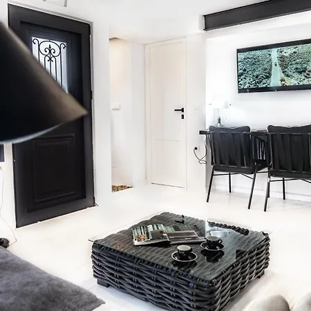 Villa Smaris Collection Luxury Villas/cosmopolitan Villa,heated Pool