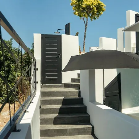 Smaris Collection Luxury Villas/cosmopolitan Villa,heated Pool Sissi
